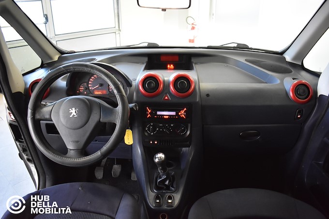 PEUGEOT 1.4 HDi Happy